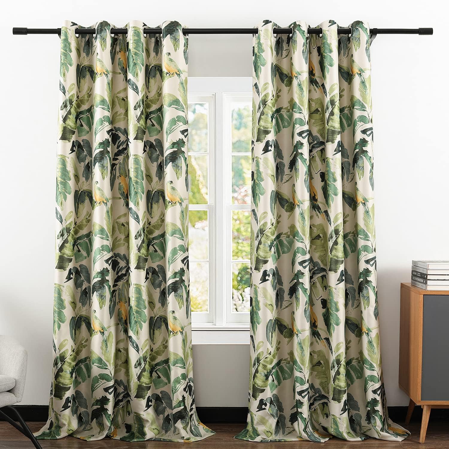 Vivid Leaves Print Thermal Insulated Window Treatment Room Darkening Curtain Drapes, 2 Panels, 52 x 96, Green