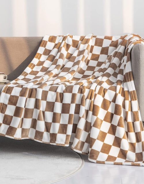 Load image into Gallery viewer, Throw Blankets Flannel Blanket with Checkerboard Grid Pattern Soft Warm and Cozy for All Seasons (Khaki, 40&quot;x50&quot;)
