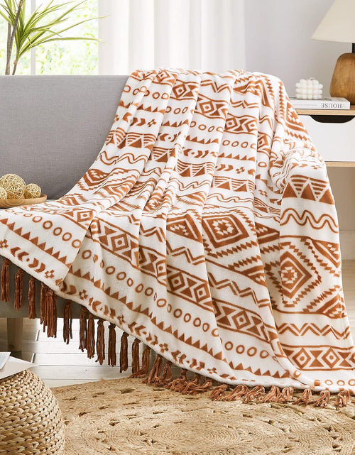 Load image into Gallery viewer, Boho Throw Blanket, Terrcotta Aztec Throw Blankets for Couch Summer (50 * 60 Inches)
