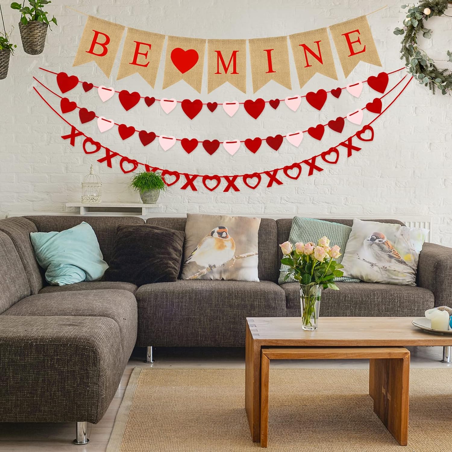 4Pcs Valentines Day Decorations Set No DIY Required BE MINE Love Heart XO Garlands