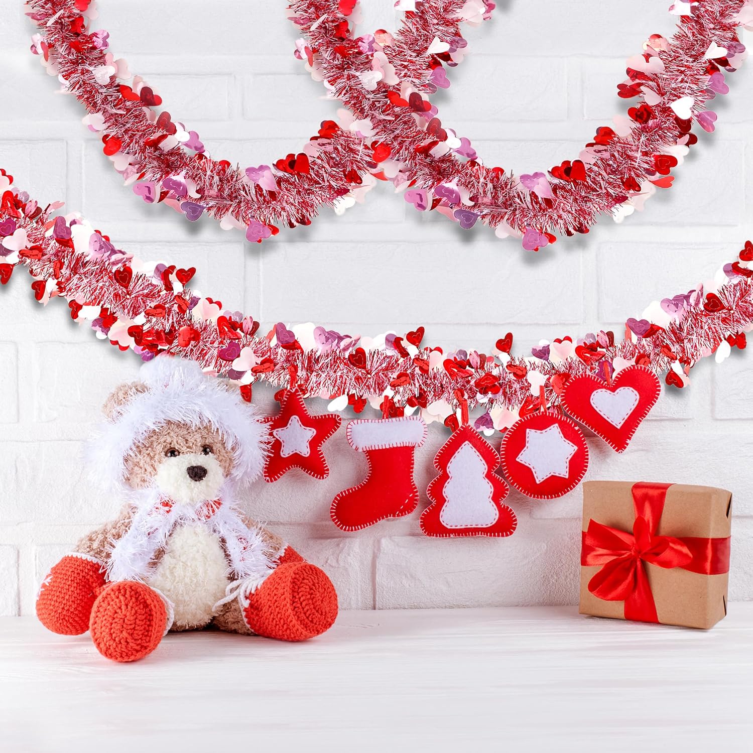 49.2Ft Valentine’s Day Heart Tinsel Garland Pink Red White Metallic Twist Garland Shining Ceiling Hanging Decorations